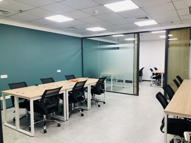 龙岩锌钢护栏多缸联动冲孔冲断机