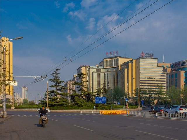 杜桥极简房门定制家具厂